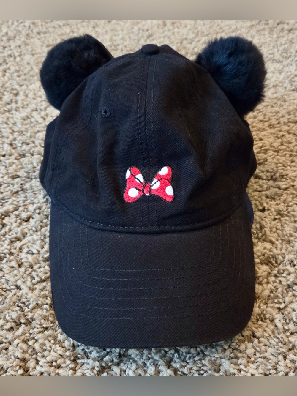 Disney Minnie Mouse Cap/Hat with Pom Pom ears